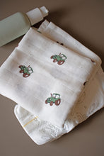 Load image into Gallery viewer, Filibabba muslin pelena - Tractor