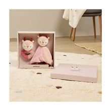 Load image into Gallery viewer, miniland, poklon set za bebe, mazilica za bebe, zvečka za bebe, igračke za bebe, poklon za bebe