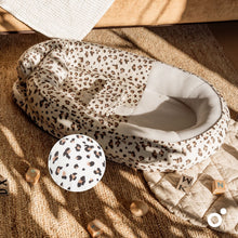 Load image into Gallery viewer, Doomoo jastuk gnezdo za bebe - Leopard Cream