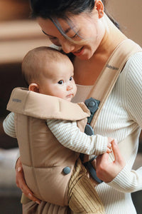 Baby bjorn Nosiljka Mini Woven Beige 0-12