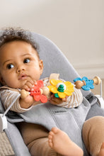 Load image into Gallery viewer, baby bjorn, igracka za njihalice, ljuljaska za bebe, poklon za bebe, poklon za babine