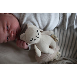Konges Slojd pamučna zvečka - Mini Rabbit, zvečka za bebe, igračka za bebe, organsko za bebe, oprema za bebe, konges slojd srbija