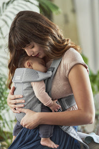 Baby bjorn Nosiljka Mini Grey 3D mrežasta 0-12 m, baby bjorn, baby bjorn srbija, nosiljke za bebe, kengur za bebe, oprema za bebe