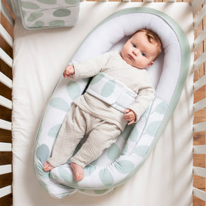 Doomoo jastuk gnezdo za bebe - Leaves aqua green, jastuk za bebe, gnezdo za bebe, oprema za bebe, prvo opremanje, doomoo, doomoo srbija