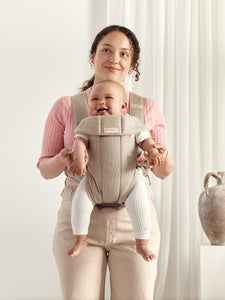 Baby bjorn Nosiljka Mini Grey beige 3D mrežasta 0-12 m, kengur za bebe, nosiljka za bebe, oprema za bebe, baby bjorn srbija